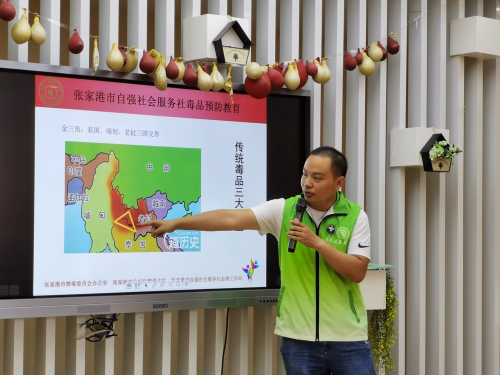 9685b88fc22a4dbcafdb1dfbd71ebdec.jpg 9685b88fc22a4dbcafdb1dfbd71ebdec.jpg