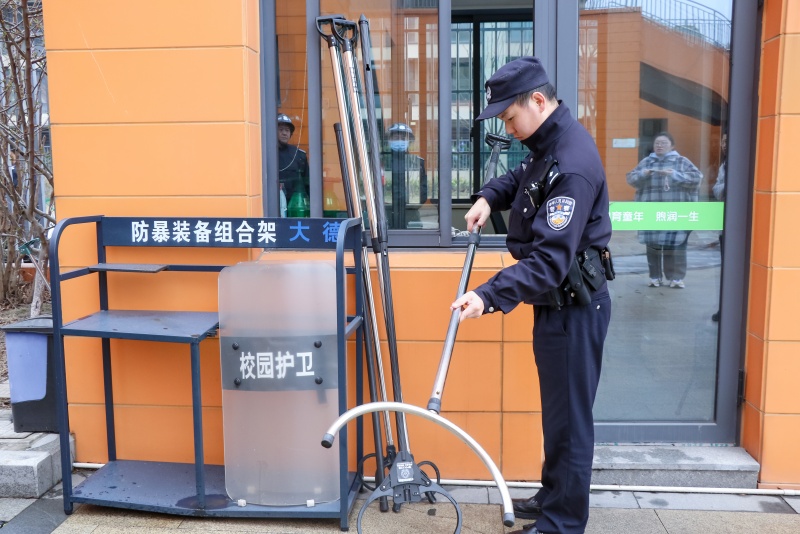 2d7468a00af749e7a268e3ca7419a850.jpg 2d7468a00af749e7a268e3ca7419a850.jpg