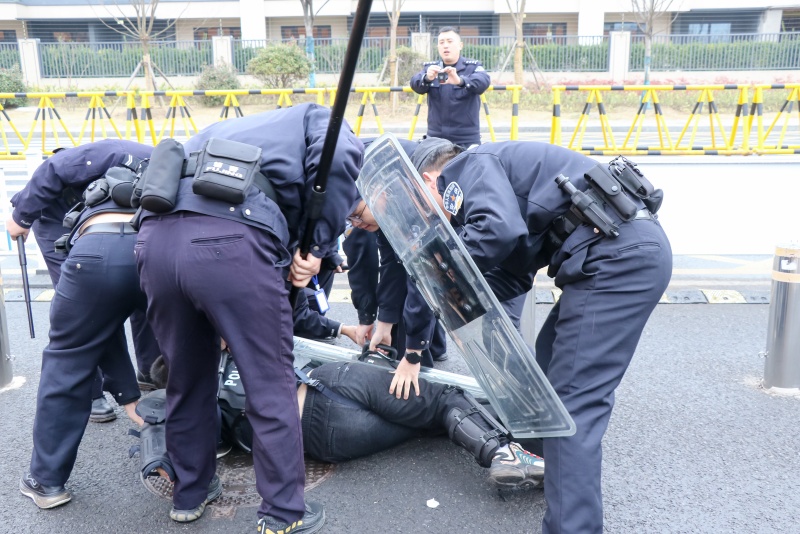 2e6258734232497baed95ae8a53cf672.jpg 2e6258734232497baed95ae8a53cf672.jpg