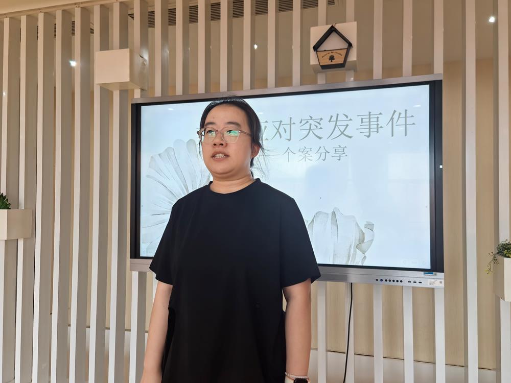 f7b8176f63ef4e98a44b26044d1c7209.jpg f7b8176f63ef4e98a44b26044d1c7209.jpg