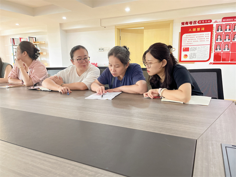 b554be5855534cea9031bf213b745a1f.jpg b554be5855534cea9031bf213b745a1f.jpg